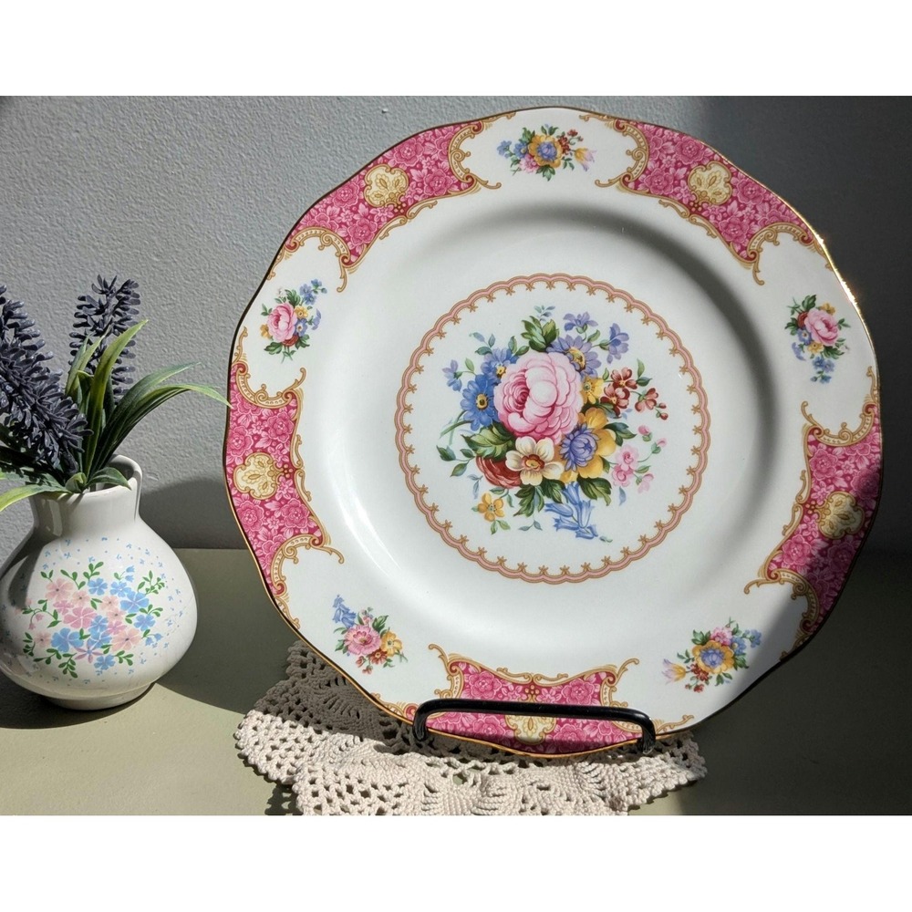 Royal Albert Lady Carlyle Dinner Plate 10.5" Pink Floral Bone China England